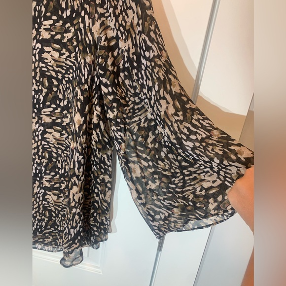 Jennifer Lopez Sheer Top - Picture 4 of 5